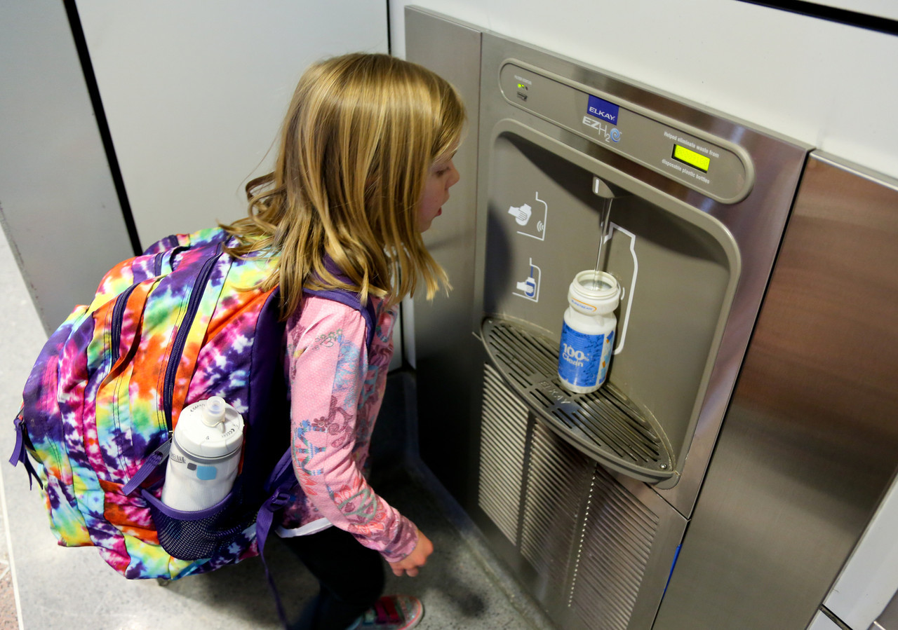 water-bottle-filling-station-credit-to-denver-international-airport-1530026414011.jpg