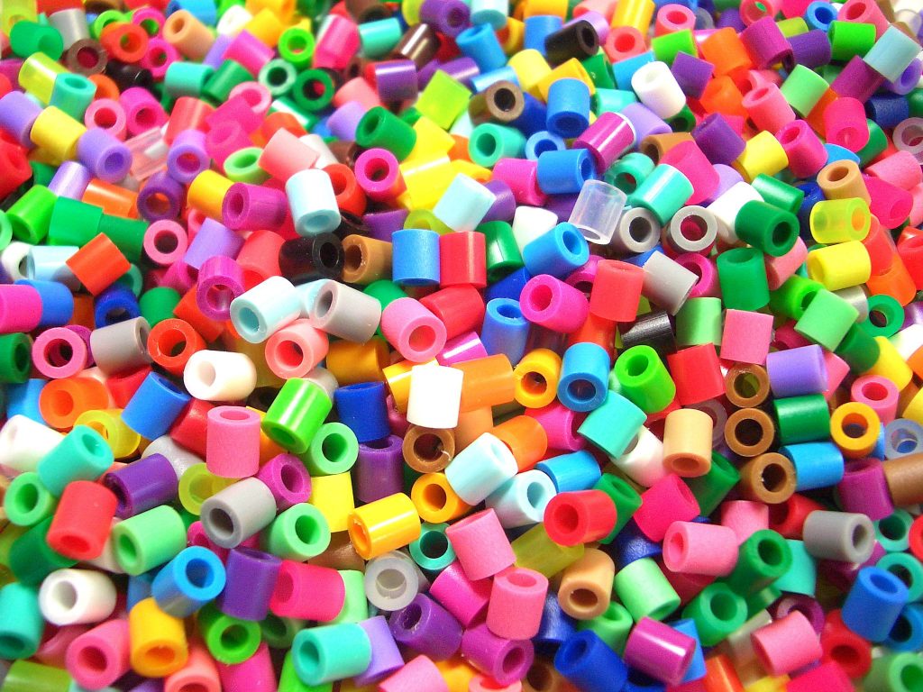 Plastic_beads2-1024x768.jpg