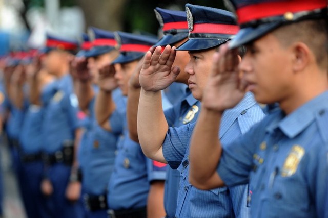 afp-20151109-ph-police-pnp-001_EDE1C30131F14920AC16EBB4F105EE71.jpg