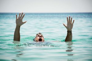 drowning-1529632252032-300x200.jpg