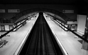 train-787542-300x188.jpg