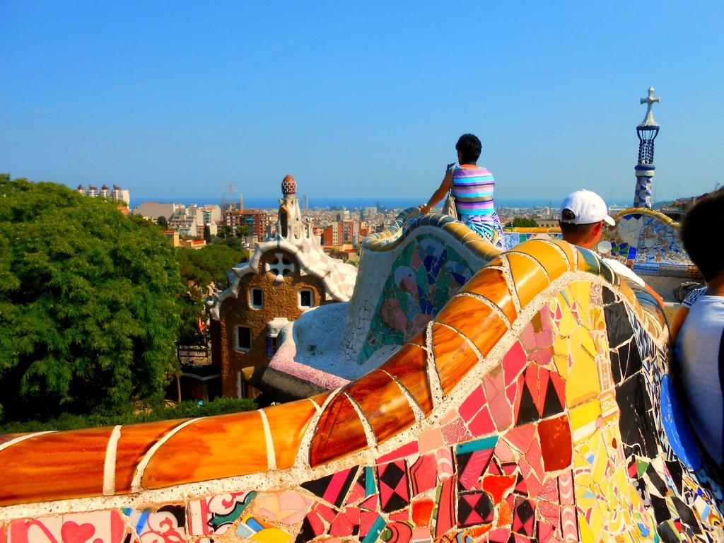 city-amusement-park-park-colorful-trip-barcelona-767207-pxhere-com-1--1541637763981.jpg