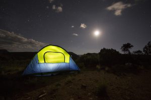 camping-1763605-300x200.jpg
