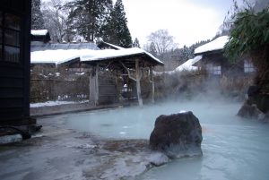 Tsurunoyu_Onsen_02-300x201.jpg