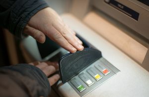 scam-2048851-1-300x195.jpg