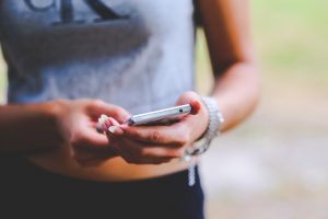 cell-phone-791365-300x200.jpg