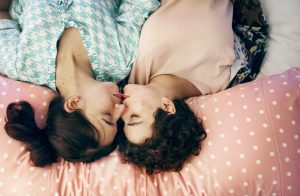 bed-3991871-300x196.jpg