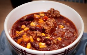 chili-con-carne-378952_1920-300x190.jpg