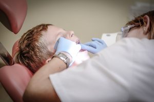 dentist-428646-300x199.jpg