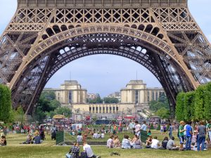paris-106863-300x225.jpg