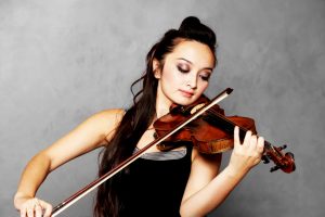 solo-violinist-619154-300x200.jpg