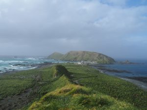 Macquarie_station_Macquarie_Island-300x225.jpeg