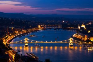 budapest-4182585-300x200.jpg