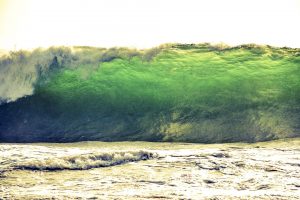 tsunami-3638845_1920-300x200.jpg
