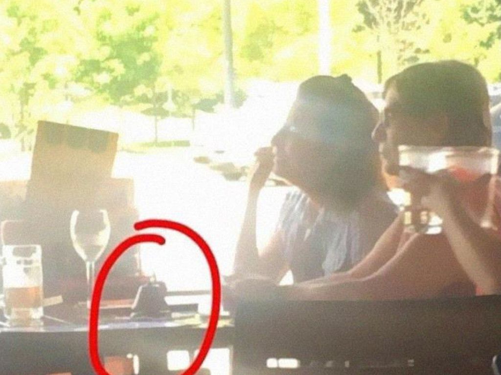 1-Restaurant-Employees-Share-Stories-Industry-Reddit-Freefugee.jpg.optimal.jpg