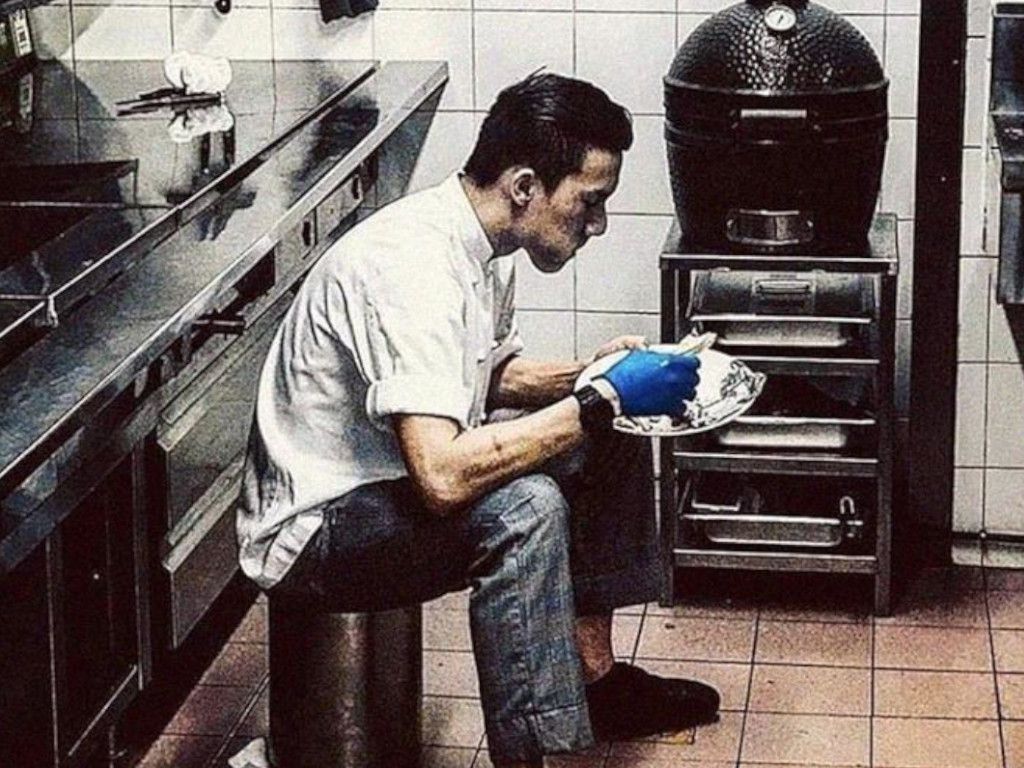 16-Restaurant-Employees-Share-Stories-Industry-Reddit-geeetaylor.jpg.optimal.jpg