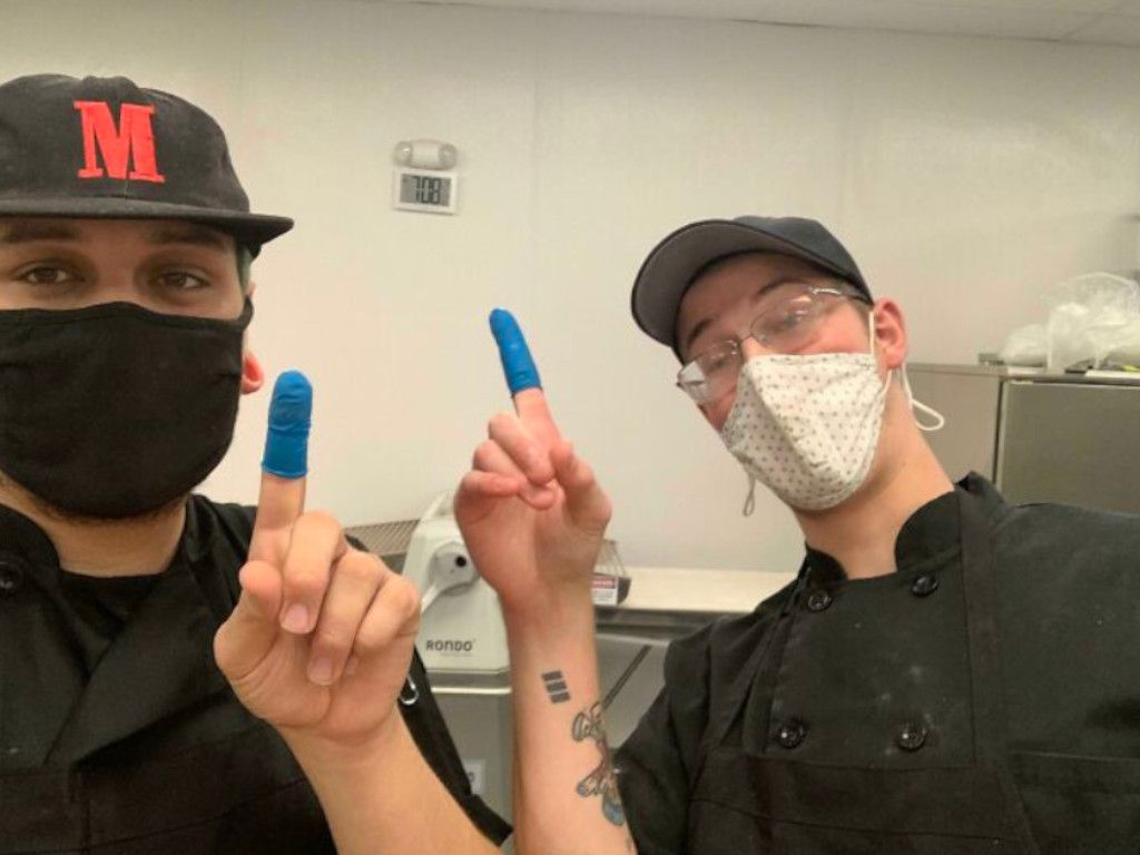 39-Restaurant-Employees-Share-Stories-Industry-Reddit-Flour_Boy.jpg.optimal.jpg