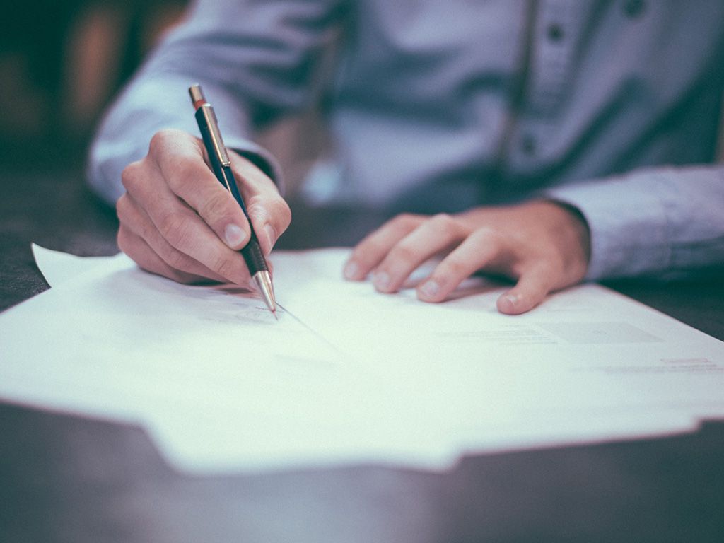 resizewriting-hand-pen-sign-finger-business-910947-pxhere.jpg.optimal.jpg